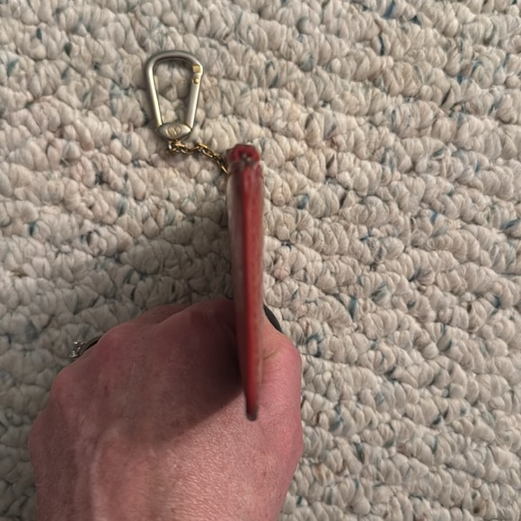 Louis Vuitton Vernis Monogram Keyring Pouch - Picture 5 of 9